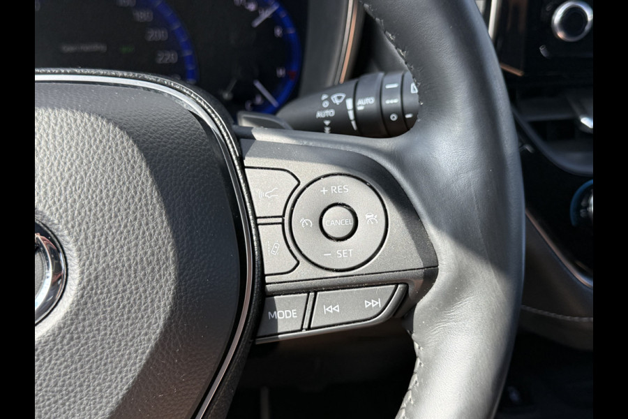 Toyota Corolla 2.0 Hybrid Dynamic | ACC | CarPlay | JBL | Camera | Keyless
