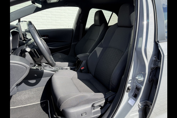 Toyota Corolla 2.0 Hybrid Dynamic | ACC | CarPlay | JBL | Camera | Keyless
