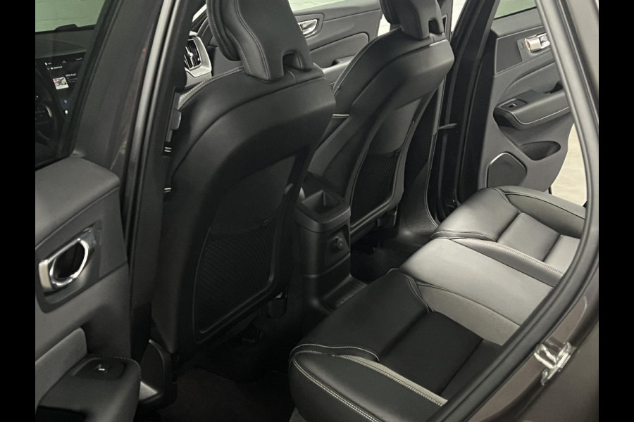 Volvo XC60 2.0 T6 Plug-in hybrid AWD Plus Dark SOH 98% *Long range* Adapt. Cruise | Open dak | Harman/Kardon | Stuur-/Stuurverwarming | Carplay | Achteruitrijcamera