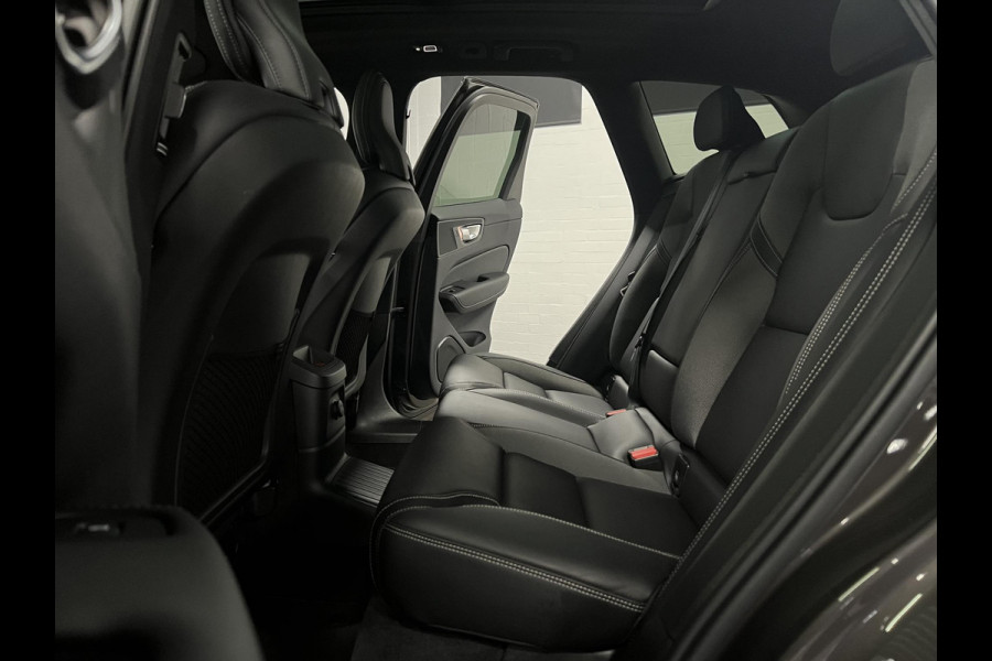 Volvo XC60 2.0 T6 Plug-in hybrid AWD Plus Dark SOH 98% *Long range* Adapt. Cruise | Open dak | Harman/Kardon | Stuur-/Stuurverwarming | Carplay | Achteruitrijcamera