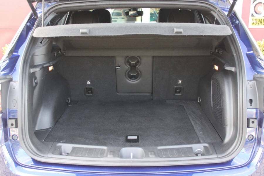 Jeep Compass 4xe 240PK Plug-in Hybrid ELECTRIC S | AFNEEMBARE TREKHAAK | PANORAMA SCHUIF/KANTEL DAK | DAB+ RADIO | NAVIGATIE | ELEKTRISCH BEDIENBARE VOORSTOELEN MET GEHEUGENFUNCTIE OP DE BESTUURDERSSTOEL | STOEL/STUUR VERWARMING | STOEL VENTILATIE | CRUISE CONTROL | DODEHOEK DETECTIE | CLIMATE CONTROL | XENON KOPLAMPEN | LEDEREN BEKLEDING | ELEKTRISCH BEDIENBARE ACHTERKLEP | KEYLESS ENTRY/START | PARKEERSENSOREN VOOR + ACHTER | ACHTERUITRIJ CAMERA | ALPINE AUDIO SYSTEM |