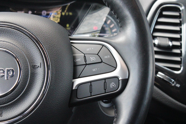 Jeep Compass 4xe 240PK Plug-in Hybrid ELECTRIC S | AFNEEMBARE TREKHAAK | PANORAMA SCHUIF/KANTEL DAK | DAB+ RADIO | NAVIGATIE | ELEKTRISCH BEDIENBARE VOORSTOELEN MET GEHEUGENFUNCTIE OP DE BESTUURDERSSTOEL | STOEL/STUUR VERWARMING | STOEL VENTILATIE | CRUISE CONTROL | DODEHOEK DETECTIE | CLIMATE CONTROL | XENON KOPLAMPEN | LEDEREN BEKLEDING | ELEKTRISCH BEDIENBARE ACHTERKLEP | KEYLESS ENTRY/START | PARKEERSENSOREN VOOR + ACHTER | ACHTERUITRIJ CAMERA | ALPINE AUDIO SYSTEM |