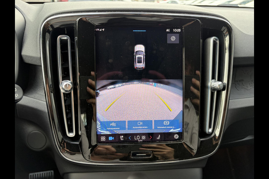 Volvo XC40 Core Recharge SOH 97% | STOEL & STUUR VERWARMING | WARMTEPOMP | ACHTERUITRIJCAMERA | ADAPT. CRUISE CONTROL | 12 MND BOVAG GARANTIE