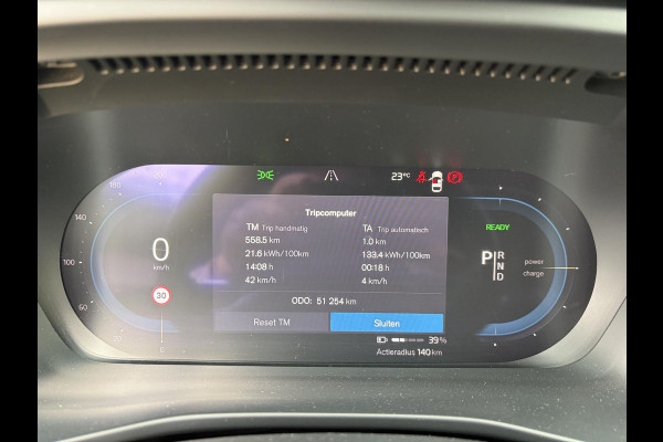 Volvo XC40 Core Recharge SOH 97% | STOEL & STUUR VERWARMING | WARMTEPOMP | ACHTERUITRIJCAMERA | ADAPT. CRUISE CONTROL | 12 MND BOVAG GARANTIE