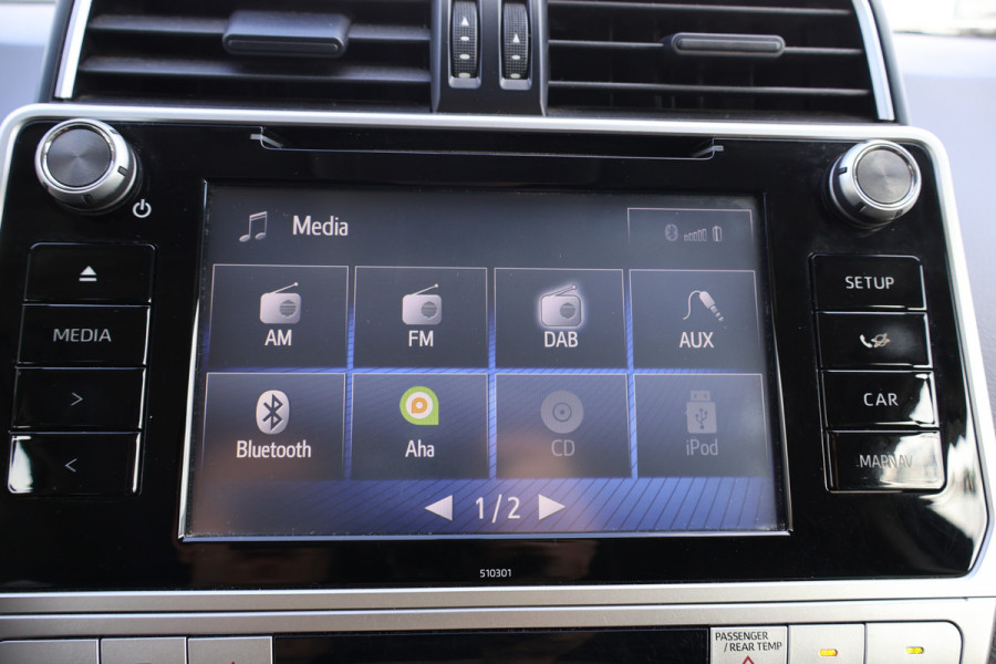 Toyota Land Cruiser 2.8 D-4D-F Challenger Window Van