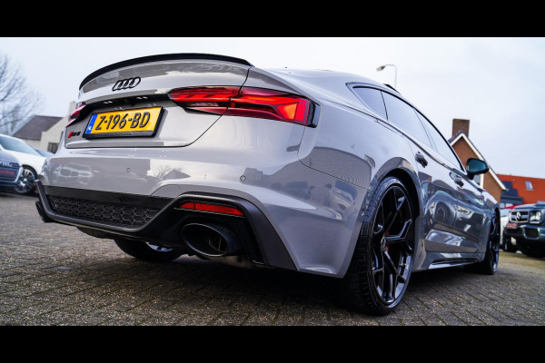 Audi RS5 Sportback 2.9 TFSI RS 5 Quattro Competition Plus | Kuipstoelen | Keramisch | Carbon | Nieuwstaat | HuD | Bang&Olufsen |