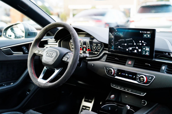 Audi RS5 Sportback 2.9 TFSI RS 5 Quattro Competition Plus | Kuipstoelen | Keramisch | Carbon | Nieuwstaat | HuD | Bang&Olufsen |