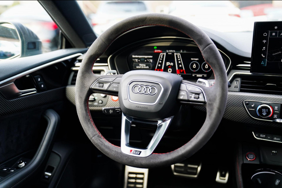 Audi RS5 Sportback 2.9 TFSI RS 5 Quattro Competition Plus | Kuipstoelen | Keramisch | Carbon | Nieuwstaat | HuD | Bang&Olufsen |
