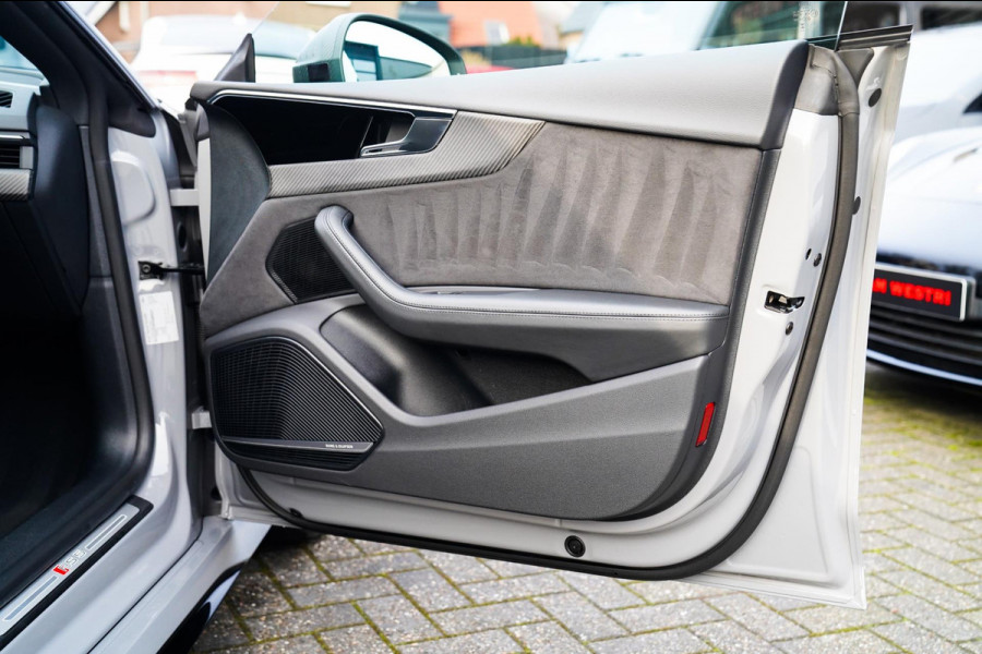 Audi RS5 Sportback 2.9 TFSI RS 5 Quattro Competition Plus | Kuipstoelen | Keramisch | Carbon | Nieuwstaat | HuD | Bang&Olufsen |