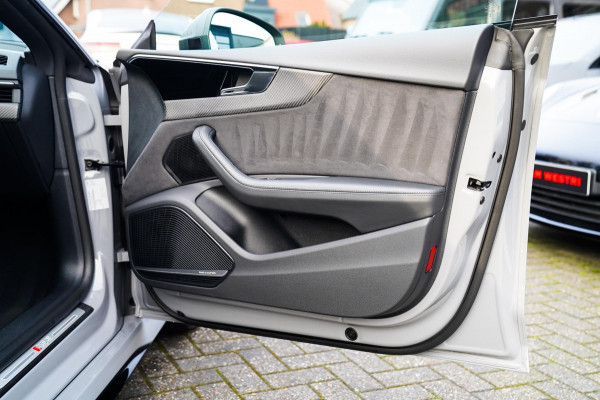 Audi RS5 Sportback 2.9 TFSI RS 5 Quattro Competition Plus | Kuipstoelen | Keramisch | Carbon | Nieuwstaat | HuD | Bang&Olufsen |