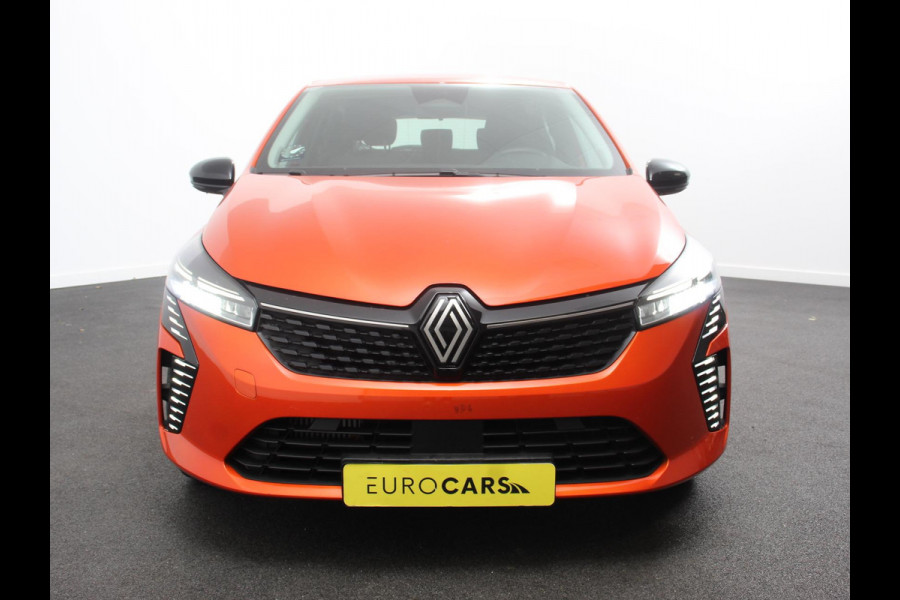 Renault Clio 1.0 TCe 90 Evolution Climate control Cruise control Camera Parkeersensoren achter Verwarmde voorstoelen Stuurverwarming LED Trekhaak Apple Carplay/ Android Auto