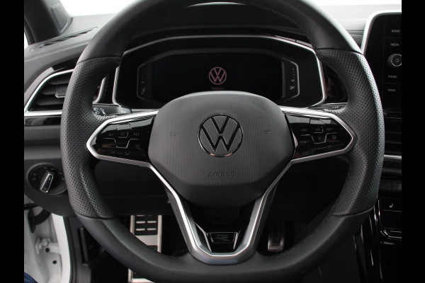 Volkswagen T-Roc 1.5 TSI 150pk Automaat R-Line Edition Navigatie Apple Carplay/Android Auto Camera Climate Control Electrisch te openen achterklep Dab Verwarmbare stoelen