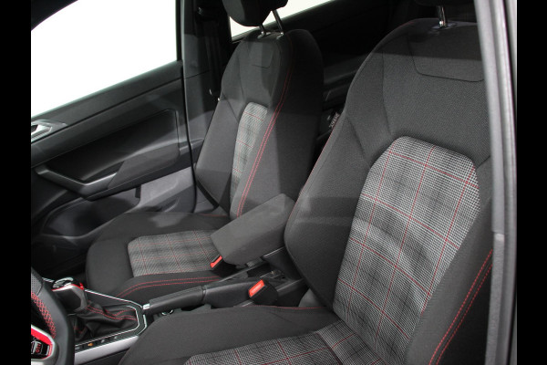 Volkswagen Polo 2.0 TSI GTI 207pk Automaat Digitale Cockpit Navigatie Apple Carplay/Android Auto Climate Control Extra getint Glas Stoelverwarming Dab Led Adaptive Cruise Control