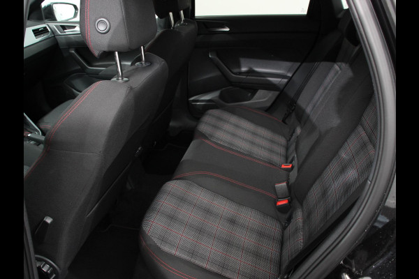 Volkswagen Polo 2.0 TSI GTI 207pk Automaat Digitale Cockpit Navigatie Apple Carplay/Android Auto Climate Control Extra getint Glas Stoelverwarming Dab Led Adaptive Cruise Control