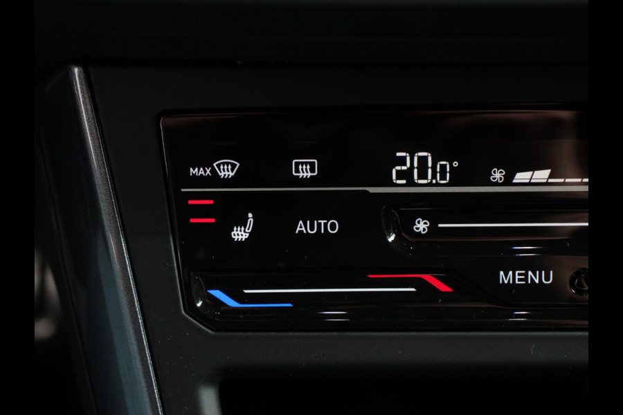 Volkswagen Polo 2.0 TSI GTI 207pk Automaat Digitale Cockpit Navigatie Apple Carplay/Android Auto Climate Control Extra getint Glas Stoelverwarming Dab Led Adaptive Cruise Control