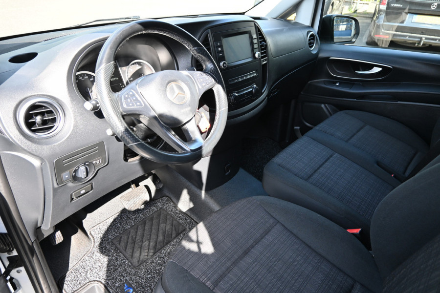 Mercedes-Benz Vito 114 CDI Extra Lang Audio 40 navigatie met camera, 2500kg Trekhaak, Etc.