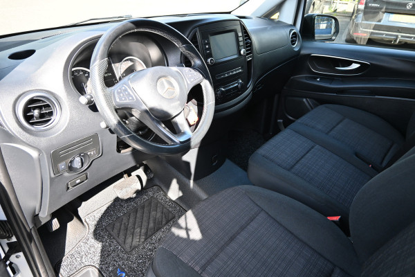 Mercedes-Benz Vito 114 CDI Extra Lang Audio 40 navigatie met camera, 2500kg Trekhaak, Etc.