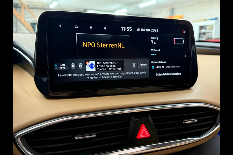 Hyundai Santa Fe 1.6 T-GDI PHEV Premium Sky 7p. | Full Option | Pano | HuD | ACC | Park Assist | 360 | Trekhaak | Dealer Onderhoud