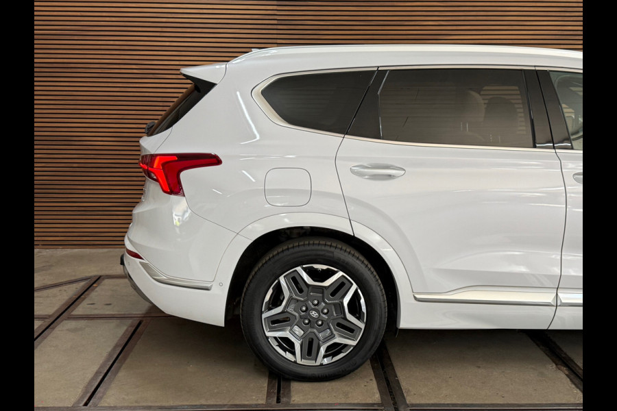 Hyundai Santa Fe 1.6 T-GDI PHEV Premium Sky 7p. | Full Option | Pano | HuD | ACC | Park Assist | 360 | Trekhaak | Dealer Onderhoud