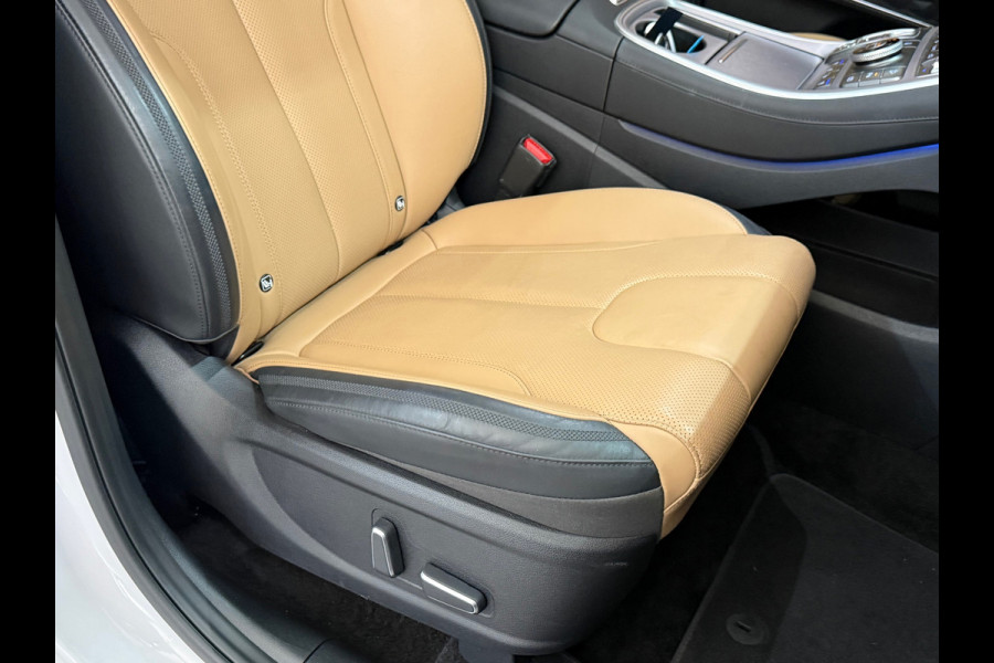 Hyundai Santa Fe 1.6 T-GDI PHEV Premium Sky 7p. | Full Option | Pano | HuD | ACC | Park Assist | 360 | Trekhaak | Dealer Onderhoud