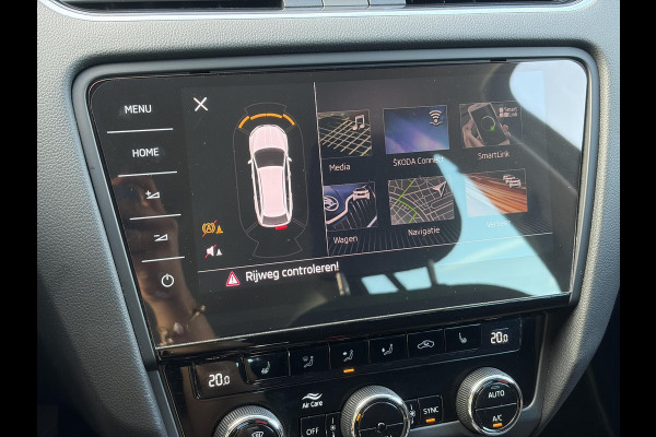 Škoda Octavia Combi 1.5 TSI Greentech Style Business 2e Eigenaar,Draadloze telefoonlader,Carplay,Camera,Navi,Trekhaak,150pk,Pdc V+A,Keyless,Clima,Cruise,Elekt.Stoel,Recent beurt gehad,N.A.P,Apk tot 07-2027