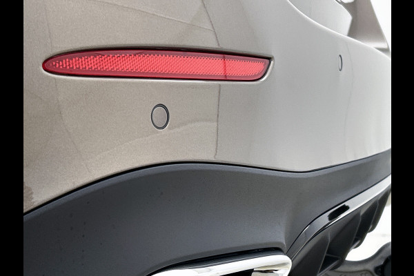 Mercedes-Benz E-Klasse 300 e Sport Edition | Premium pakket | Rijassistentie pakket Plus | Winter pakket | Nightpakket | Trekhaak | 20 inch AMG velgen | Panoramaschuifdak | 360°-camera | Burmester® 4D sound system |