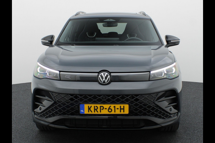 Volkswagen Tiguan 1.5 eTSI R-Line Edition | Panodak | Trekhaak wegkl. | Harman/Kardon | 360 Camera | Side Assist | Keyless | Prijs Rijklaar!!