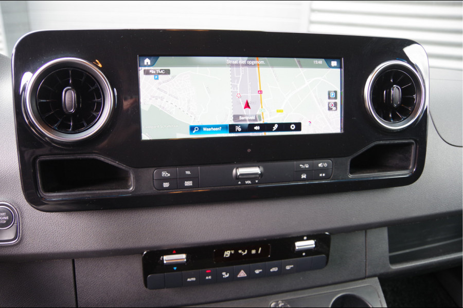 Mercedes-Benz Sprinter 319 3.0 CDI V6 L2H1 MARGE! AUT. LED, 2X SCHUIFDEUR, 3.5T TREKHAAK, LEDER, ADAPT. CRUISE, 360 CAMERA, NAVI, CLIMA, STOELVERWARMIN