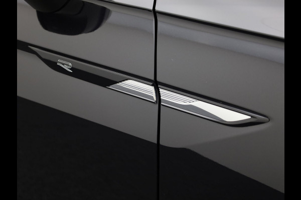 Volkswagen Tiguan 1.5 TSI R-Line Business+ | Panodak | Elk. A-klep | Side Assist | Camera | Black Style | Prijs Rijklaar!!