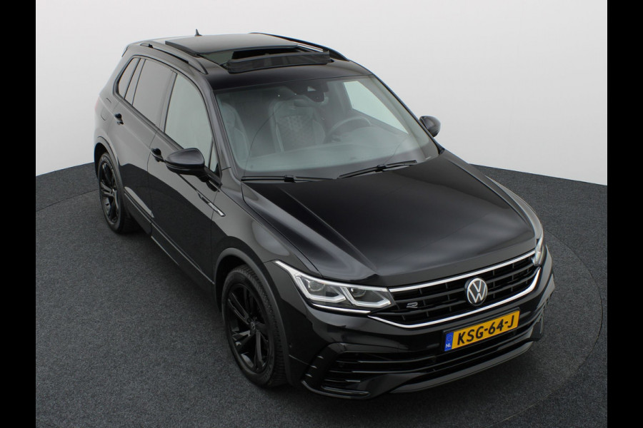 Volkswagen Tiguan 1.5 TSI R-Line Business+ | Panodak | Elk. A-klep | Side Assist | Camera | Black Style | Prijs Rijklaar!!