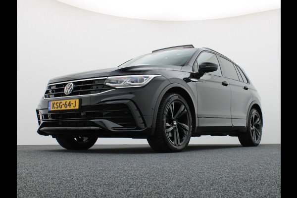 Volkswagen Tiguan 1.5 TSI R-Line Business+ | Panodak | Elk. A-klep | Side Assist | Camera | Black Style | Prijs Rijklaar!!