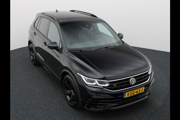 Volkswagen Tiguan 1.5 TSI R-Line Business | Black Style | Head Up | Keyless | IQ Light | Trekhaak wegkl. | Camera | Prijs Rijklaar!!