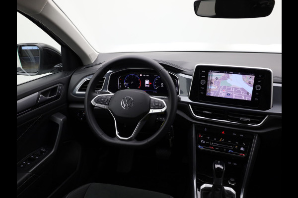 Volkswagen T-Roc 1.5 TSI Style | IQ Light | Camera | Stoelverw. | Prijs Rijklaar!!