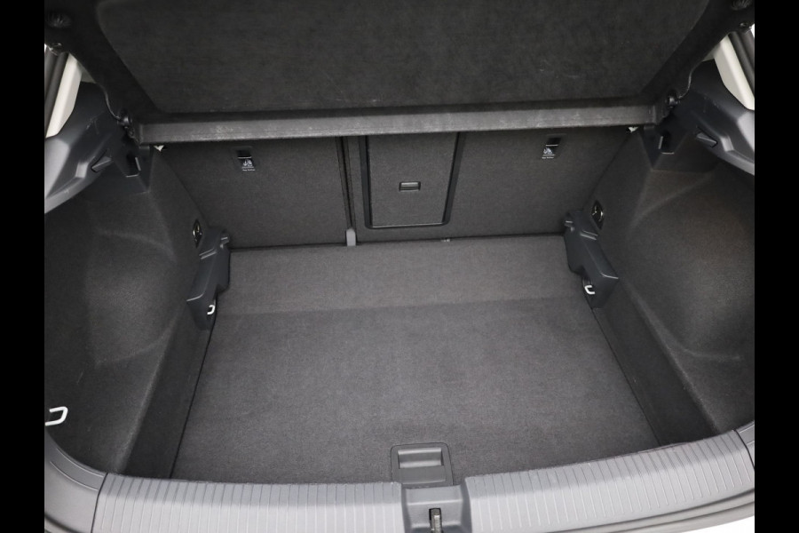 Volkswagen T-Roc 1.5 TSI Style | IQ Light | Camera | Stoelverw. | Prijs Rijklaar!!