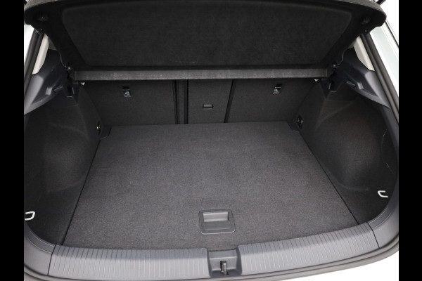 Volkswagen T-Roc 1.5 TSI Style | IQ Light | Camera | Stoelverw. | Prijs Rijklaar!!