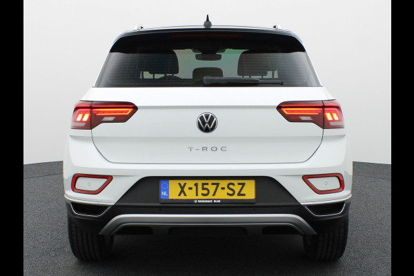 Volkswagen T-Roc 1.5 TSI Style | IQ Light | Camera | Stoelverw. | Prijs Rijklaar!!