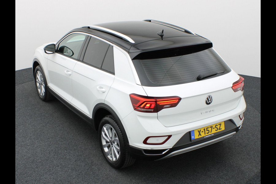 Volkswagen T-Roc 1.5 TSI Style | IQ Light | Camera | Stoelverw. | Prijs Rijklaar!!