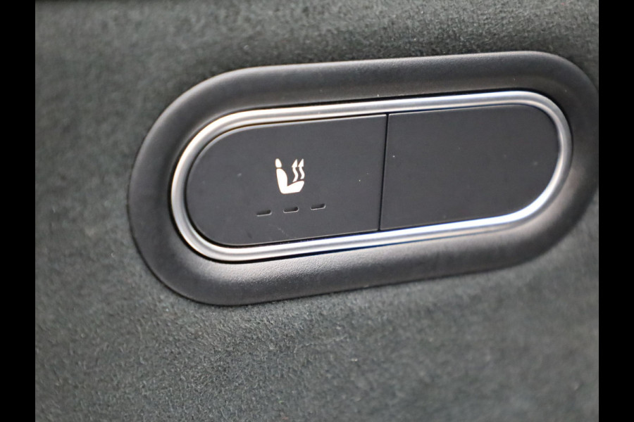 Mercedes-Benz A-Klasse 180 AMG Line | Panodak | Camera | Sfeer | Keyless | Prijs Rijklaar!!