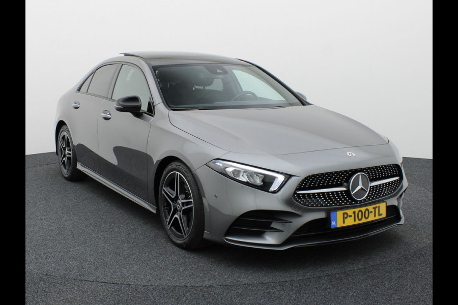 Mercedes-Benz A-Klasse 180 AMG Line | Panodak | Camera | Sfeer | Keyless | Prijs Rijklaar!!