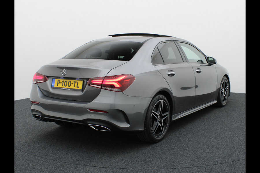 Mercedes-Benz A-Klasse 180 AMG Line | Panodak | Camera | Sfeer | Keyless | Prijs Rijklaar!!