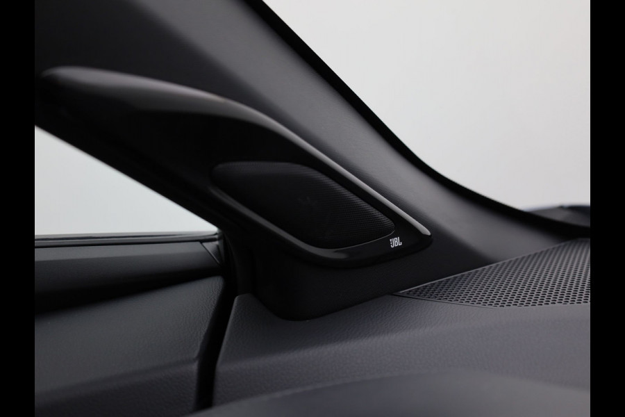 Toyota C-HR 1.8 Hybrid Style | JBL | BSM | Keyless | Stoelverw. | PDC V&A | Prijs Rijklaar!!