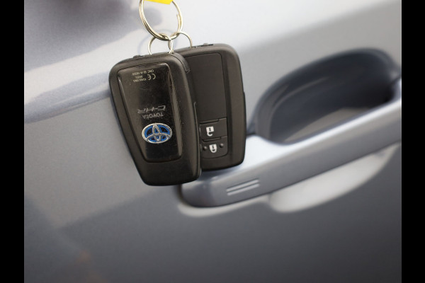 Toyota C-HR 1.8 Hybrid Style | JBL | BSM | Keyless | Stoelverw. | PDC V&A | Prijs Rijklaar!!