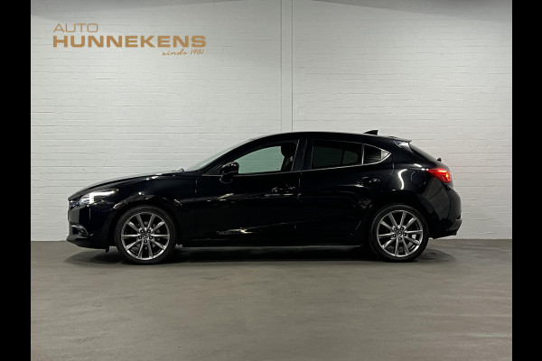 Mazda 3 2.0 SkyActiv-G 120 SkyLease GT Stuur-/stoelverwarming | Cruise Control | Achteruitrij camera | Head-up | Dode hoek assistent | 18'' lichtmetalen wielen