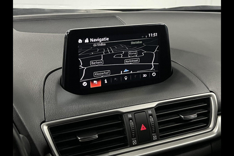 Mazda 3 2.0 SkyActiv-G 120 SkyLease GT Stuur-/stoelverwarming | Cruise Control | Achteruitrij camera | Head-up | Dode hoek assistent | 18'' lichtmetalen wielen