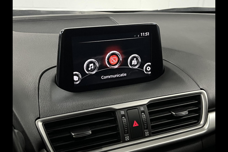 Mazda 3 2.0 SkyActiv-G 120 SkyLease GT Stuur-/stoelverwarming | Cruise Control | Achteruitrij camera | Head-up | Dode hoek assistent | 18'' lichtmetalen wielen