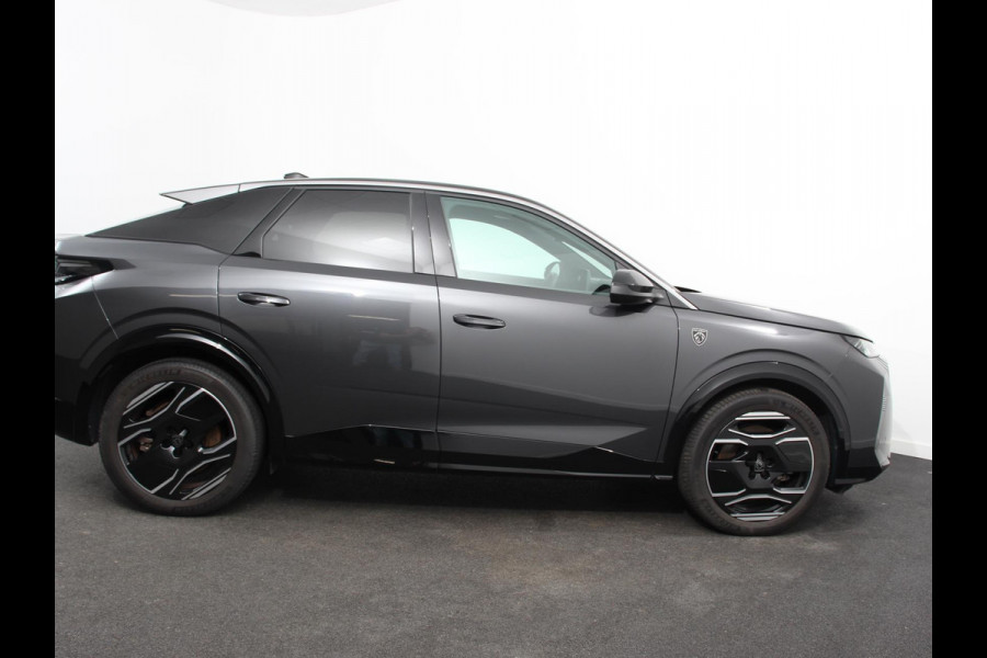 Peugeot E-3008 210 GT-Line Automaat Climate control Adaptieve cruise control 360 camera Keyless Apple Carplay/ Android auto Led Verwarmde voorstoelen Stuurverwarming Parkeersensoren Navigatie Afneembare Trekhaak