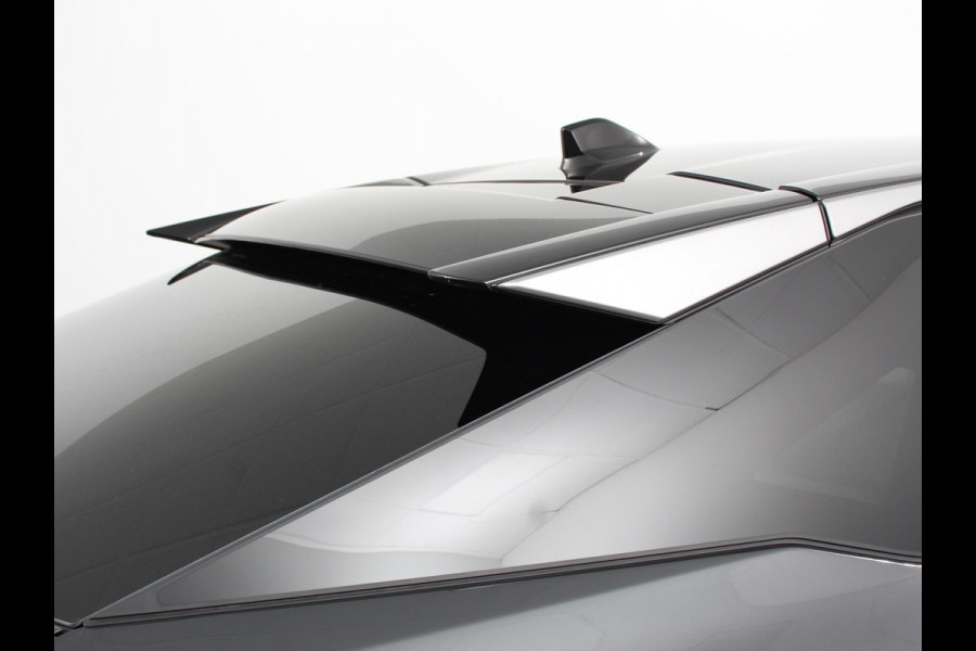 Peugeot E-3008 210 GT-Line Automaat Climate control Adaptieve cruise control 360 camera Keyless Apple Carplay/ Android auto Led Verwarmde voorstoelen Stuurverwarming Parkeersensoren Navigatie Afneembare Trekhaak