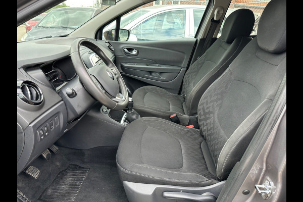 Renault Captur 0.9 TCe Limited * PDC * NAVI * CRUISE *