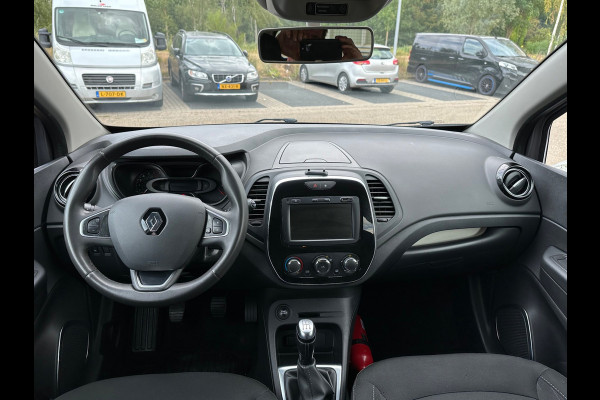 Renault Captur 0.9 TCe Limited * PDC * NAVI * CRUISE *