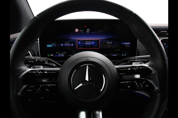 Mercedes-Benz EQE 350 AMG Line Edition Advanced Plus 292 PK 4matic Climate control Adaptieve cruise control Parkeersensoren Achteruitrijcamera Sfeerverlichting Stoelverwarming Keyless LED Navigatie